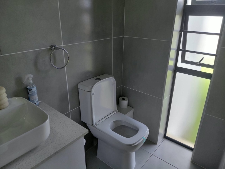 To Let 2 Bedroom Property for Rent in Jeffreys Bay Central Eastern Cape